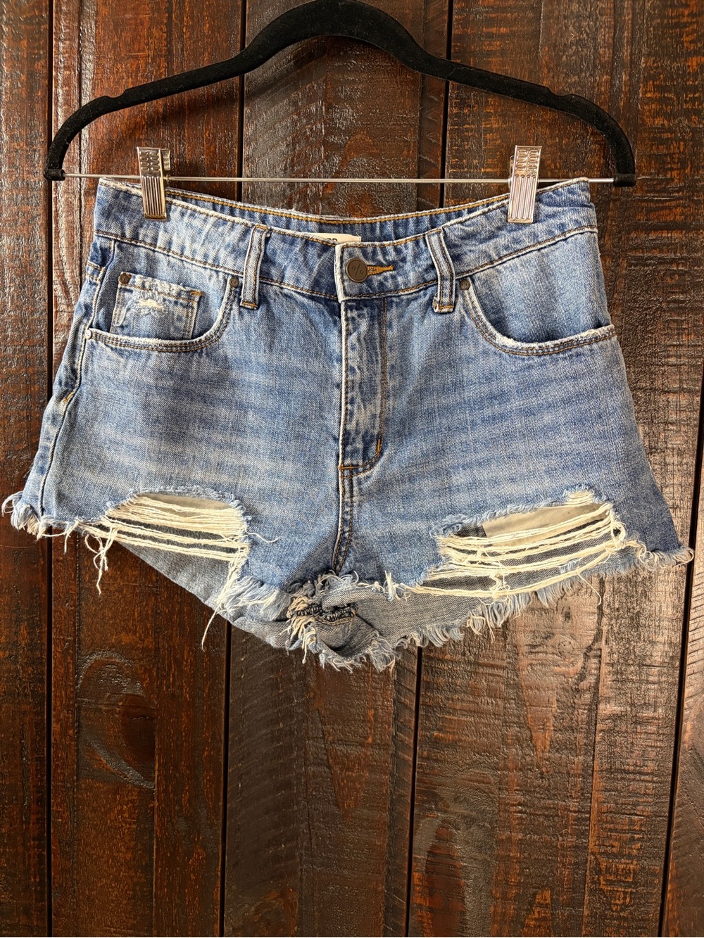 BP Distressed Denim Women’s Shorts 26
